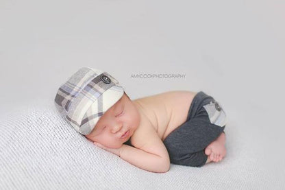 Newborn Photography Course by Amy Cook Photography + Videos!