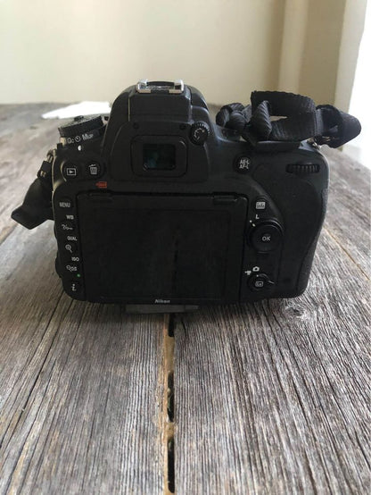 New Looking Nikon D750 FX-format Digital SLR Camera