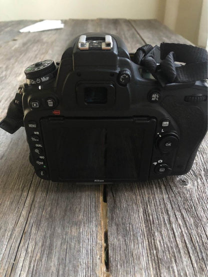 New Looking Nikon D750 FX-format Digital SLR Camera