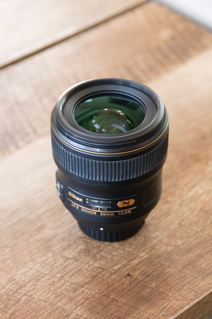 Nikon AF-S NIKKOR 35mm f/1.4G Wide Angle Lens (Mint