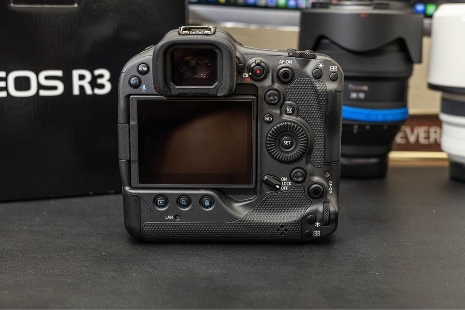 Canon EOS R3( Body Only )