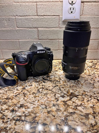 Nikon D850 with Lexar 128gb 270mb/s SD