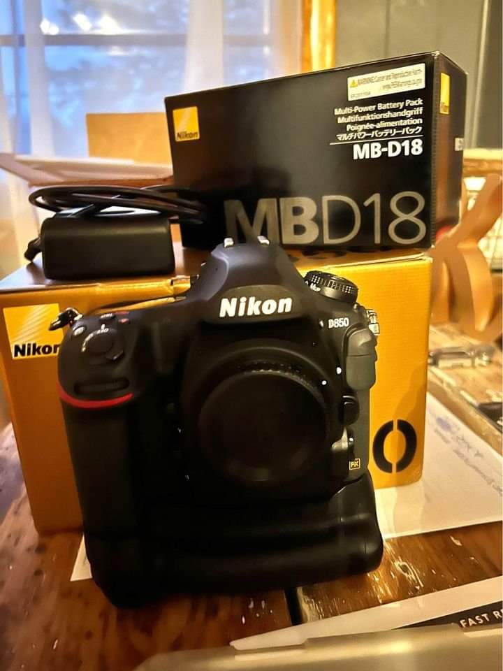 Nikon D850 With Original Box