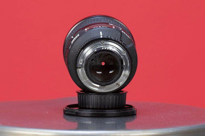 Nikon 85mm f/1.4D AF Nikkor Lens for Nikon Digital SLR Cameras