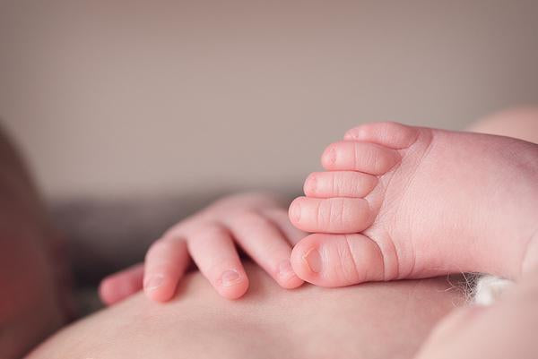 Mastering the Art of Lifestyle Newborn Photography