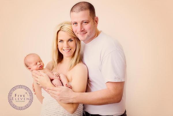 The Ultimate Guide For Posing Newborns